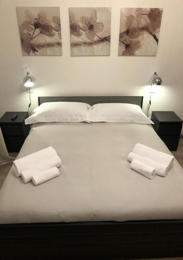 La Casa In Via Venti Appartement Verona Buitenkant foto